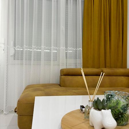 Pami Apartman Néa Péramos Kültér fotó